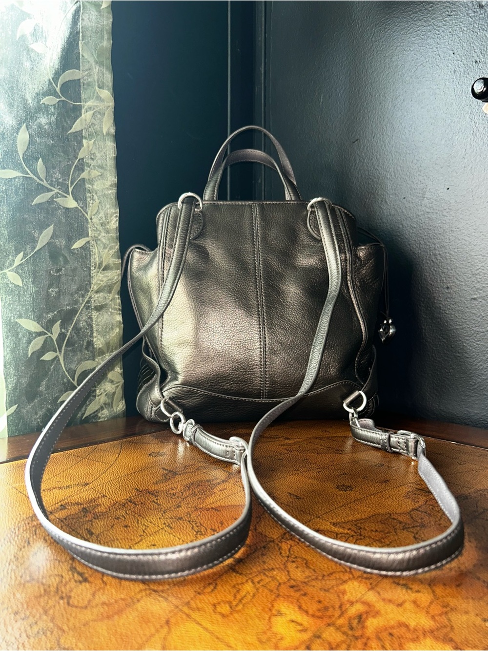 Vintage Brighton Metallic Pewter & Olive Croc Embossed Leather Backpack Handbag. - Picture 4 of 16
